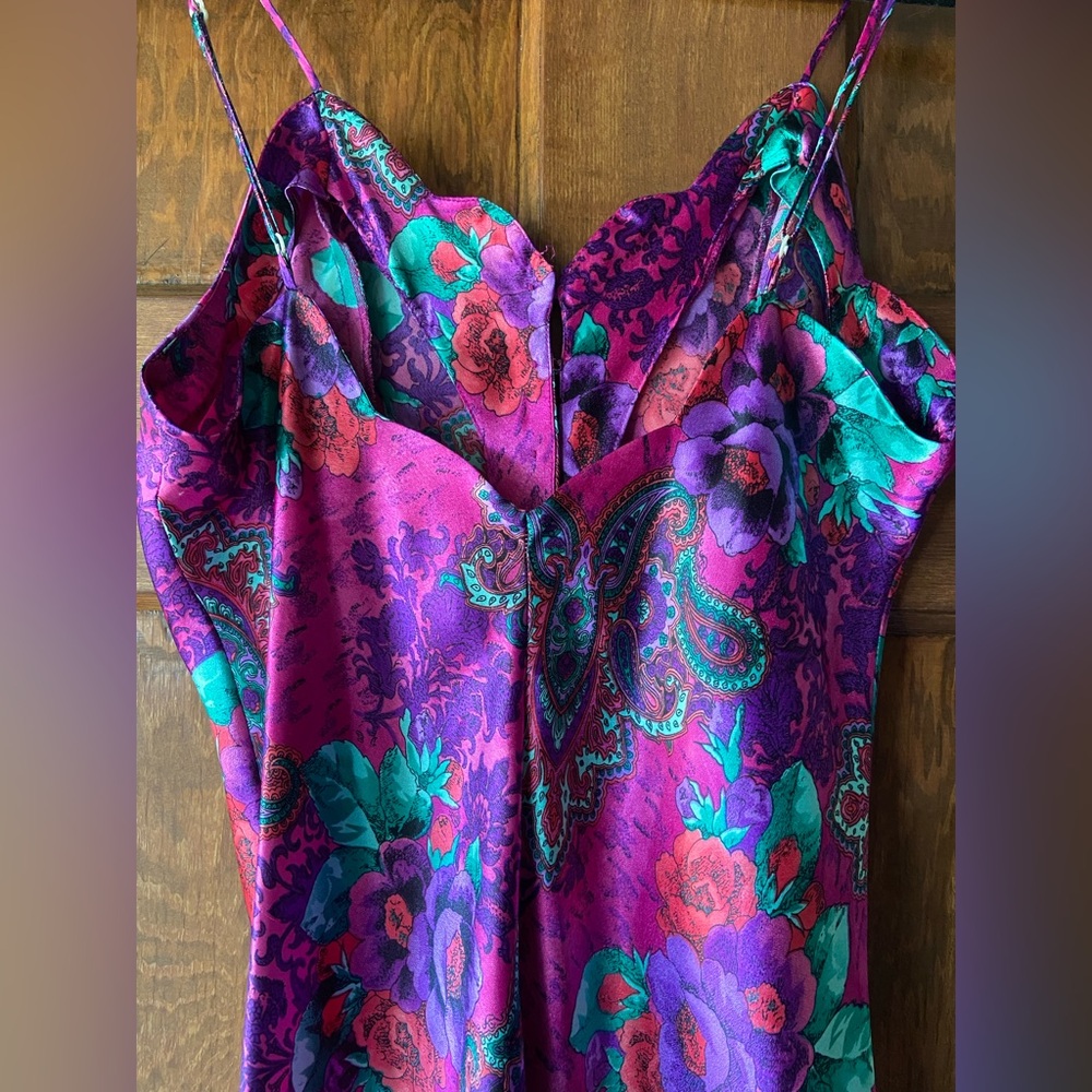 Victorias Secret Vintage Gold Label Satin Slip - Picture 8 of 13